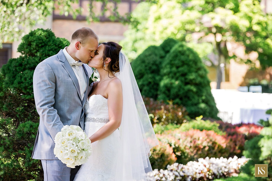 Meadowbrook Hall Wedding Pictures