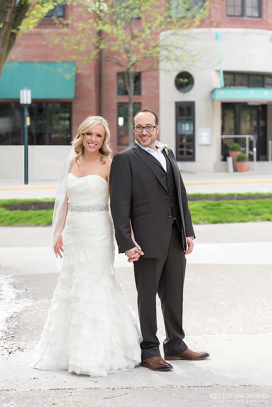 Wedding pictures in Birmingham, MI