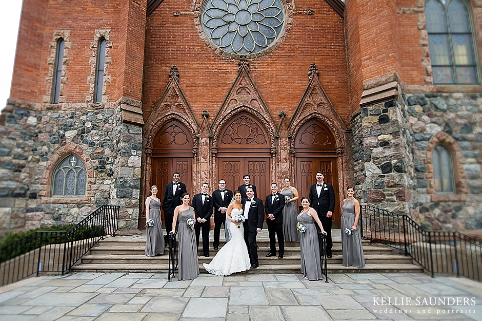 St. Paul on the Lake Wedding, bridal party posing