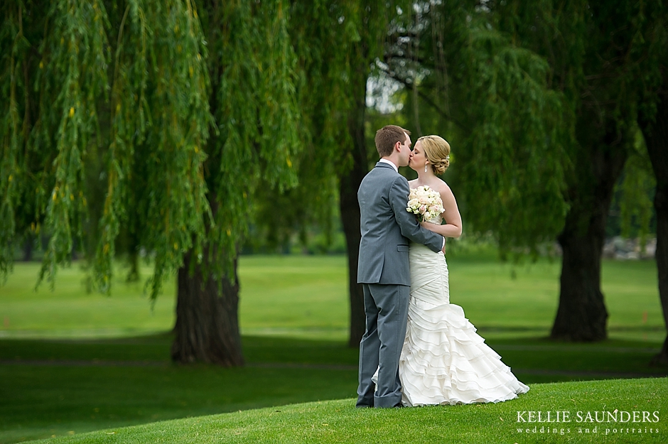 Oakpointe Country Club Wedding, Brighton Wedding Photographs