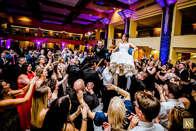 Detroit Atheneum Hotel Wedding | GREEKTOWN PHOTOS